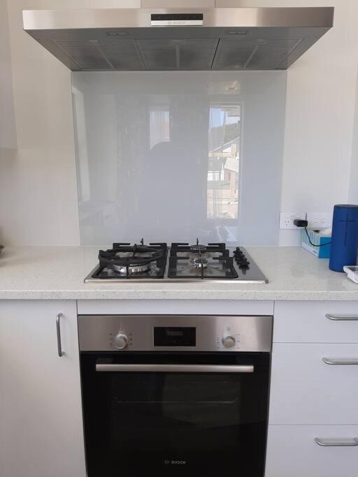 Entire House - Brand New 2 Bedroom House Lower Hutt Exterior foto